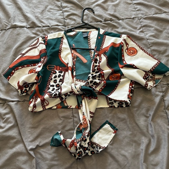 SHEIN top - Picture 1 of 2